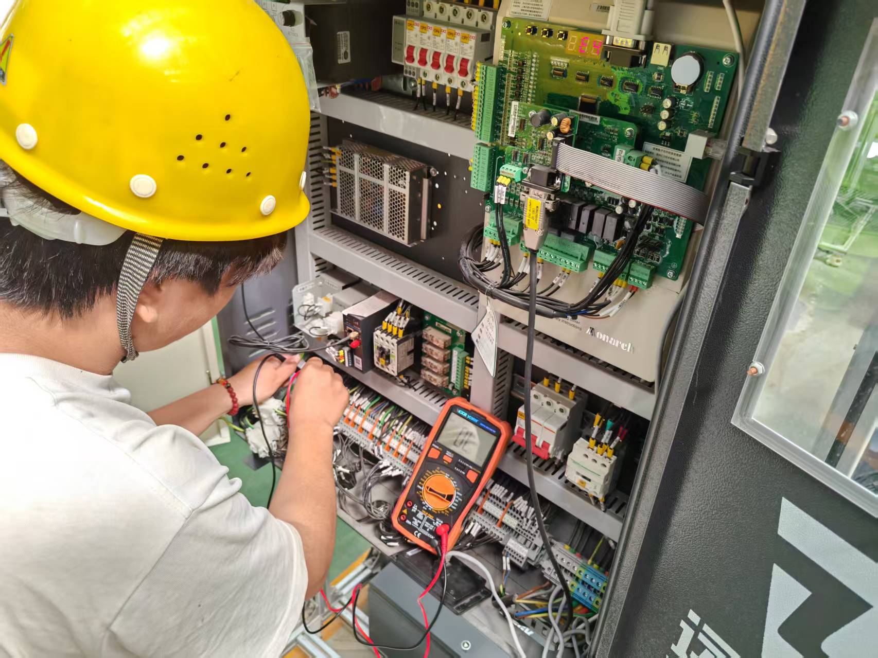 技” 往开来，“能” 者争锋 | 郑州电缆技工学校技能大赛纪实 