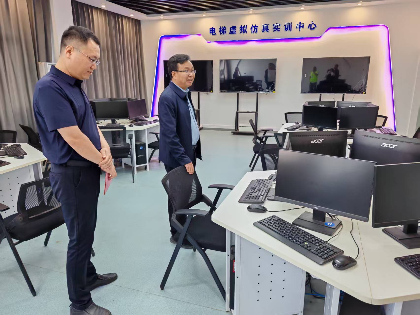 技” 往开来，“能” 者争锋 | 郑州电缆技工学校技能大赛纪实 